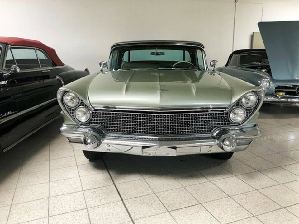 Bild 2/15 von Lincoln Continental Mk V Convertible (1960)