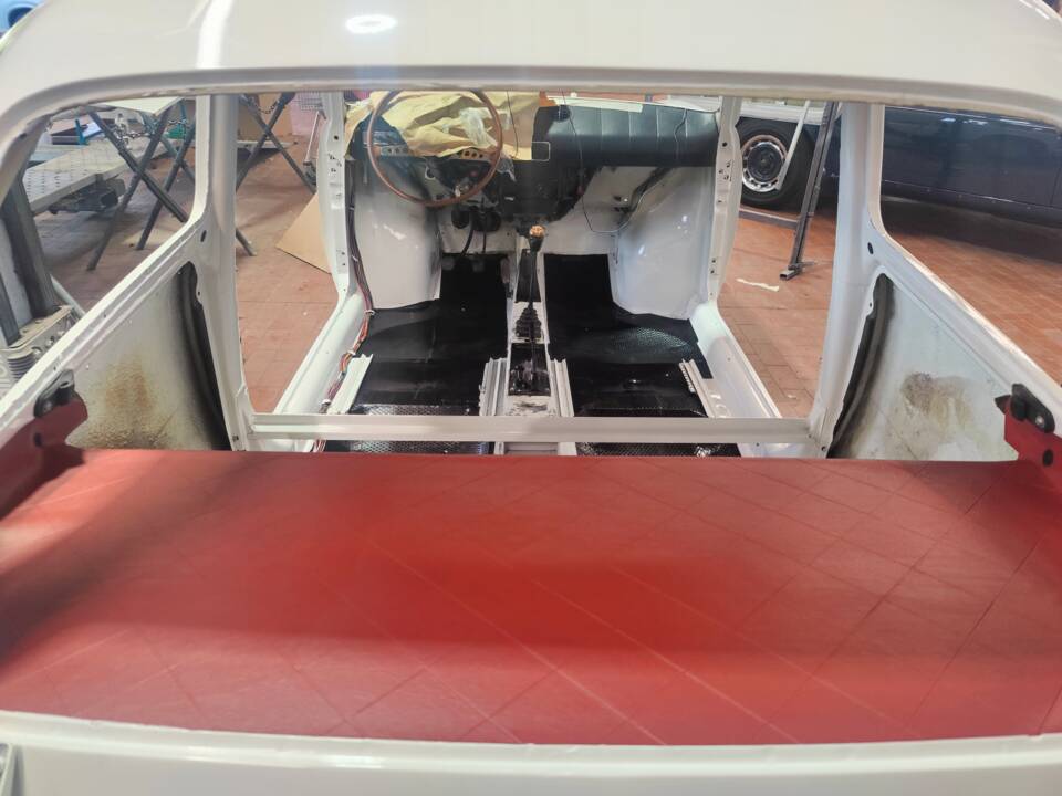 Immagine 69/69 di FIAT 850 Speciale (1969)