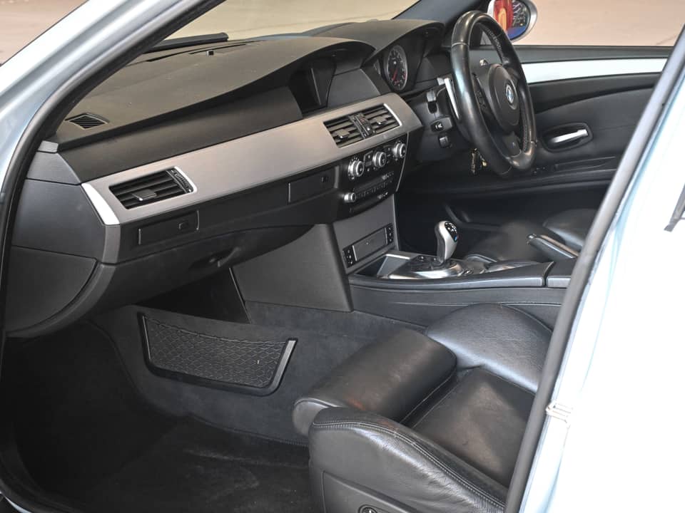 Immagine 18/58 di BMW M5 (2007)