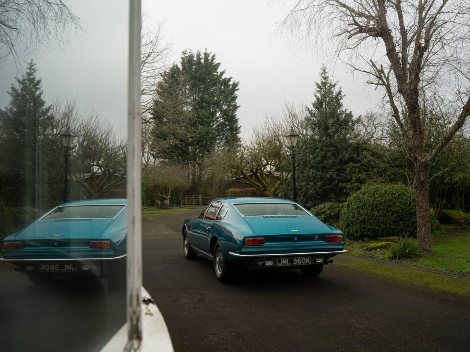 Afbeelding 30/50 van Aston Martin DBS V8 (1972)