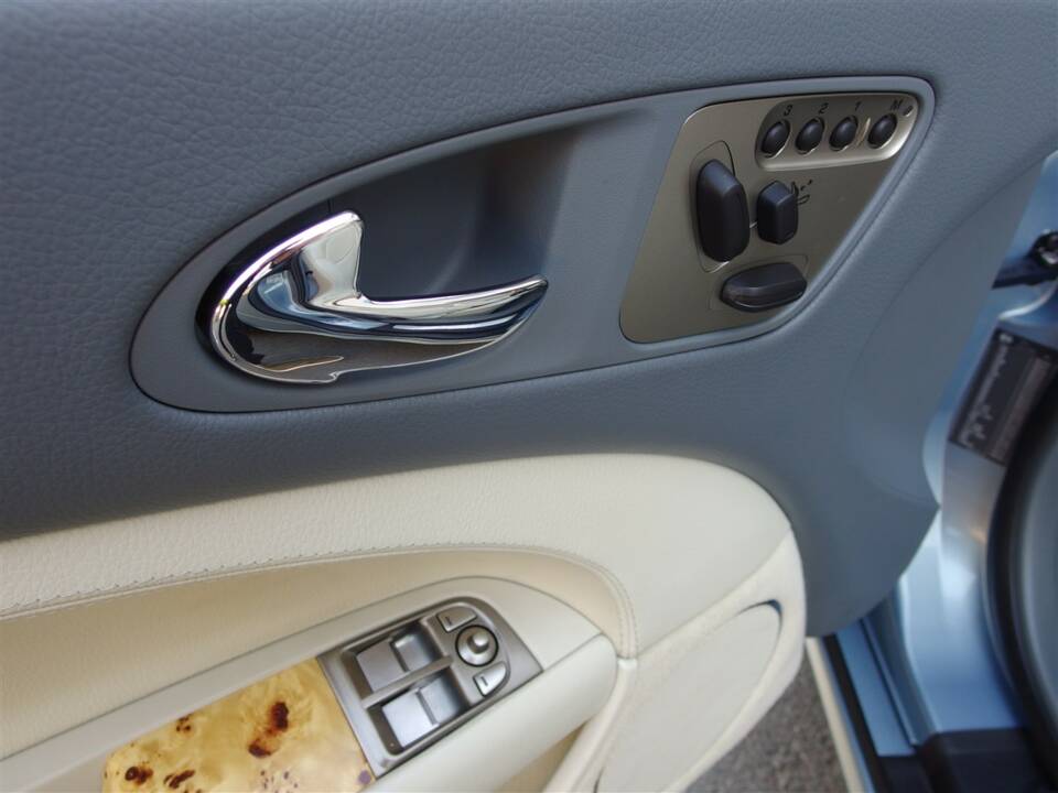Bild 29/100 von Jaguar XKR (2008)
