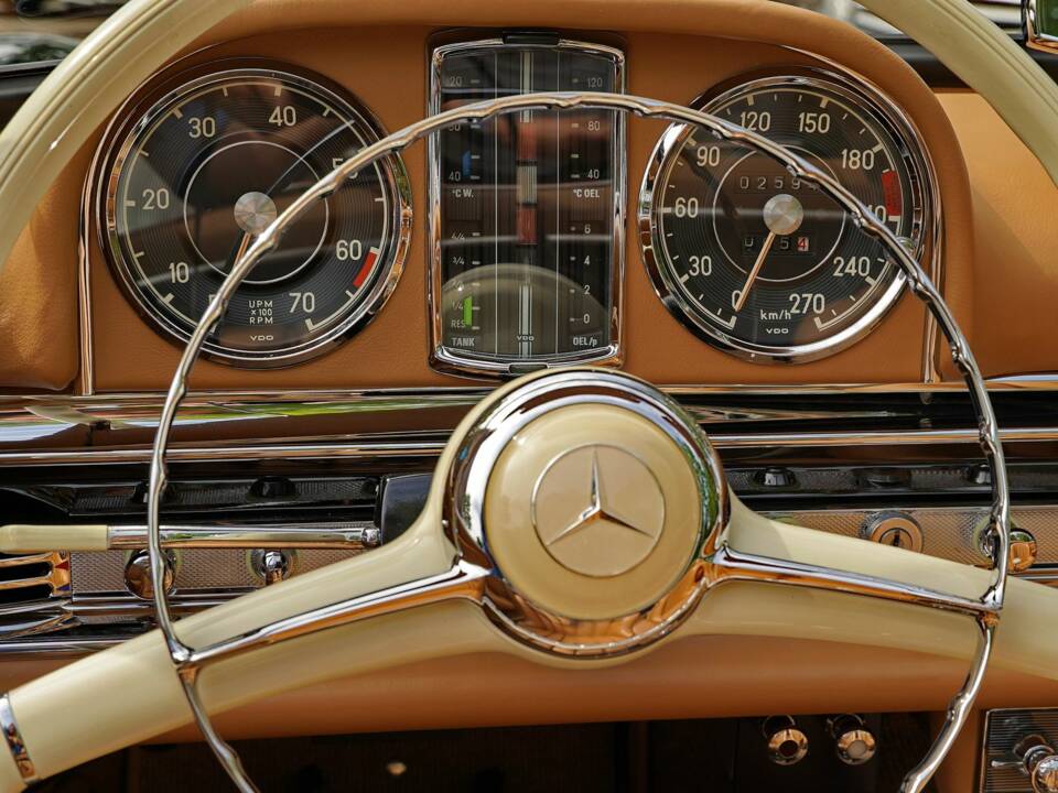 Afbeelding 12/25 van Mercedes-Benz 300 SL Roadster (1957)