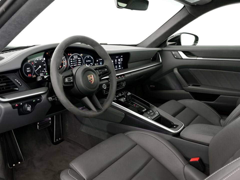 Bild 3/9 von Porsche 911 Turbo (2021)