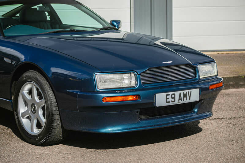 Bild 8/34 von Aston Martin Virage (1990)