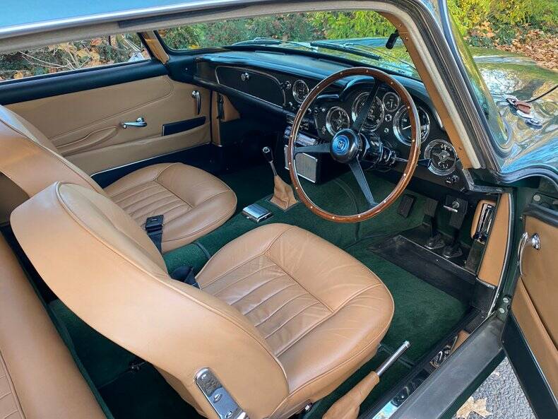 Immagine 10/50 di Aston Martin DB 4 (1963)