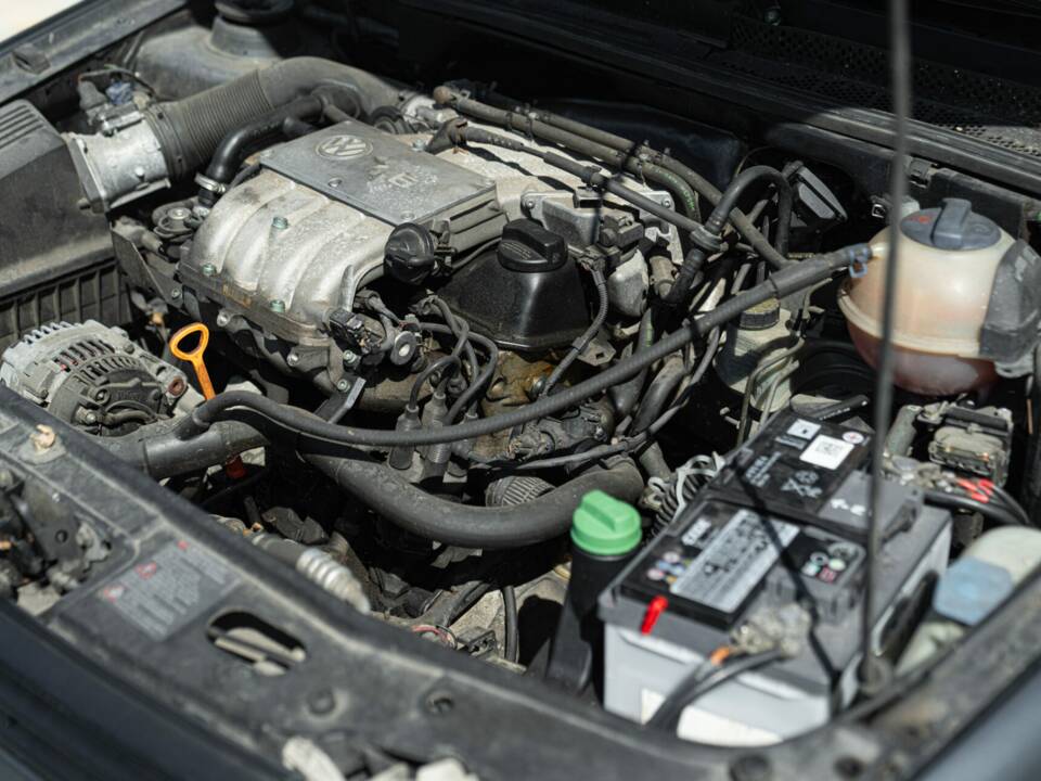 Image 34/37 of Volkswagen Golf III 1.6 (1997)