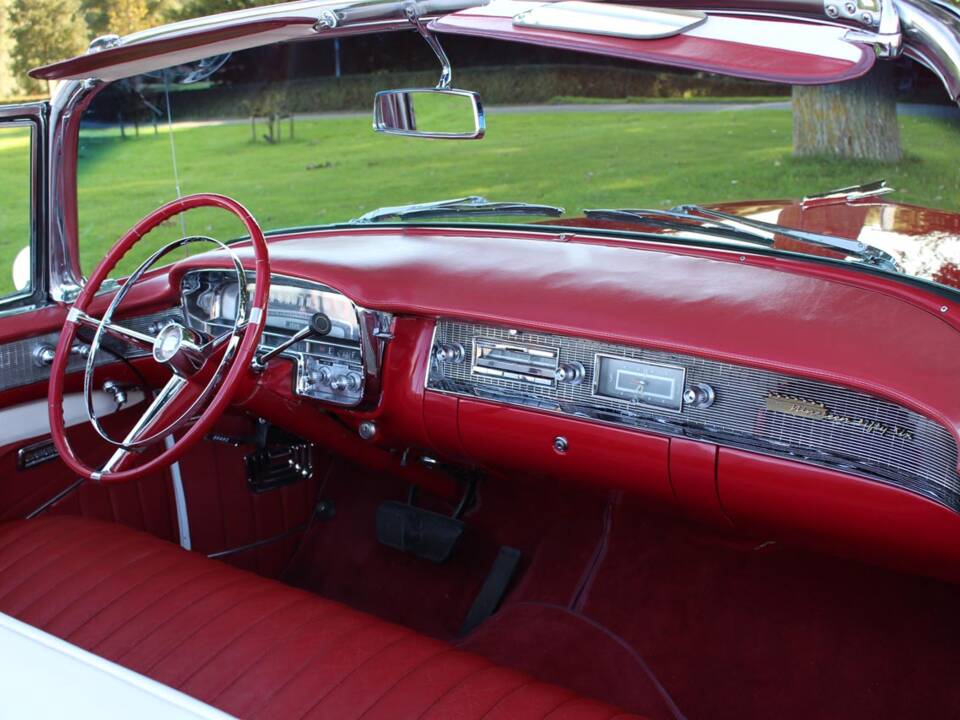 Bild 17/29 von Cadillac 62 Convertible (1956)