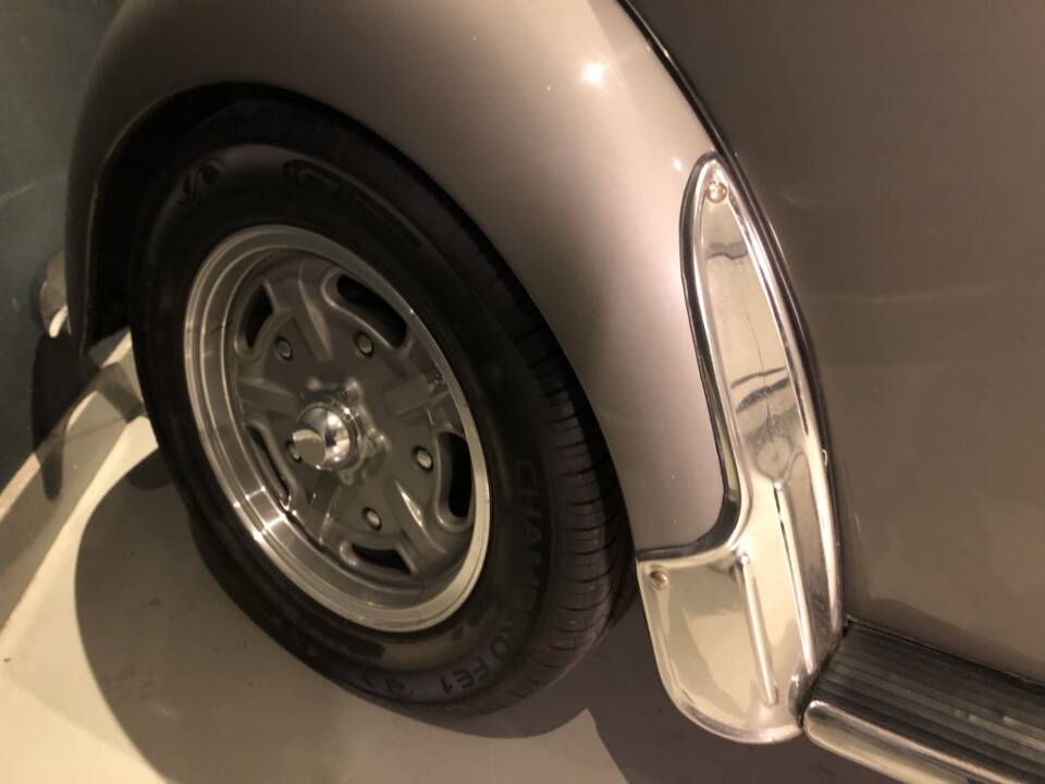 Imagen 12/30 de Volkswagen Beetle 1200 Standard &quot;Oval&quot; (1956)