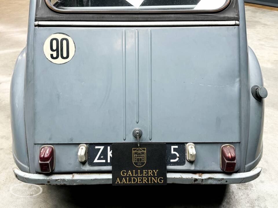 Image 28/42 de Citroën 2 CV  AZL (1958)