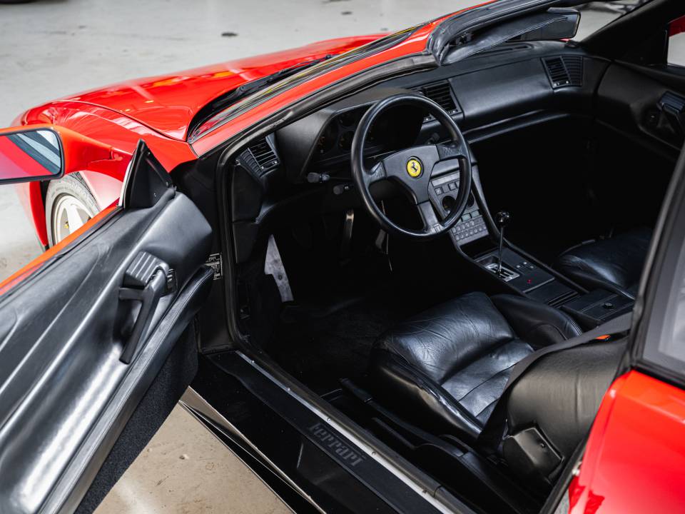 Bild 13/50 von Ferrari 348 TS (1989)