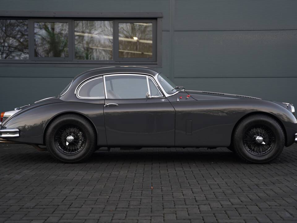 Bild 3/50 von Jaguar XK 150 3.8 S FHC (1960)
