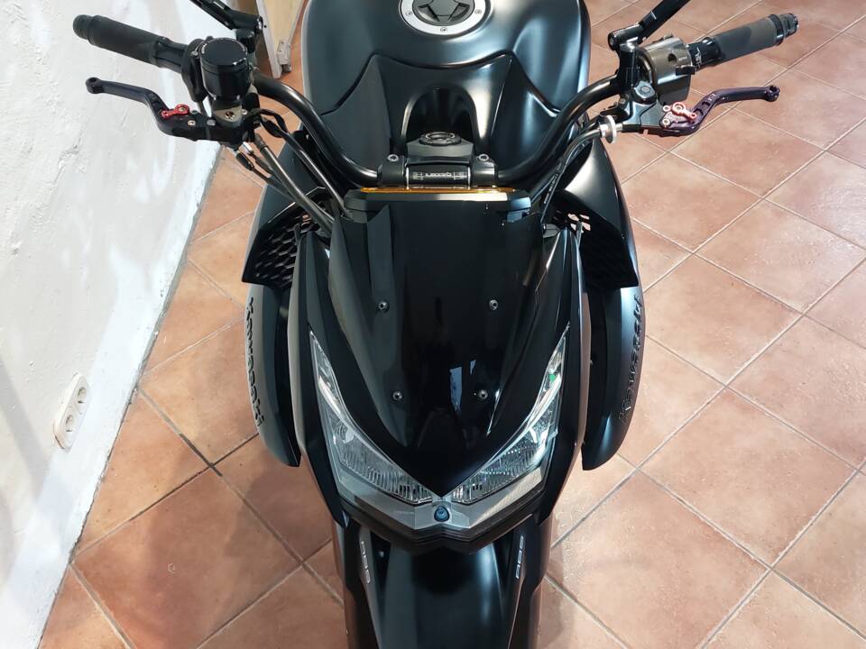 Image 13/35 of Kawasaki DUMMY (2013)