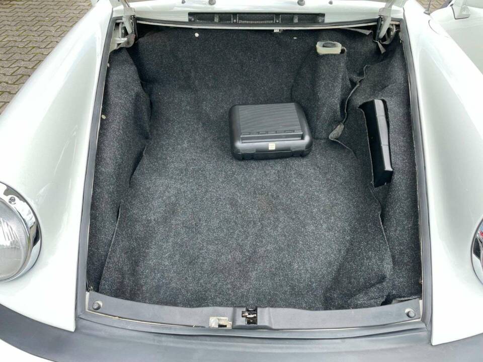 Image 17/20 of Porsche 911 Carrera 3.0 (1977)