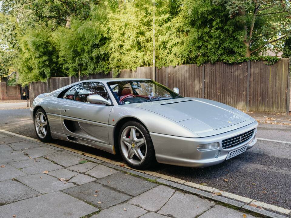 Bild 45/50 von Ferrari F 355 GTS (1998)