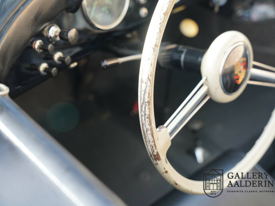 Image 46/50 of Porsche 356 1500 Super Speedster (1955)