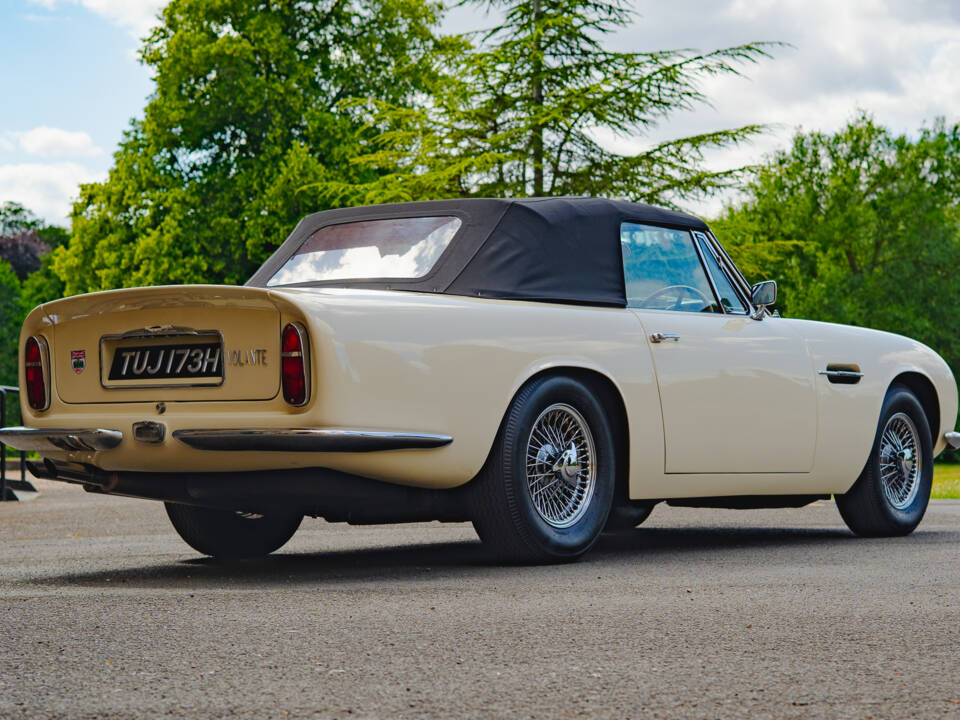 Bild 7/62 von Aston Martin DB 6 Mk II Volante (1970)