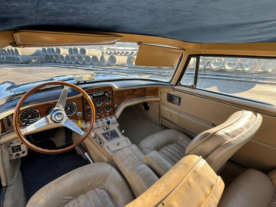 Image 4/6 of Facel Vega Facel II (1963)