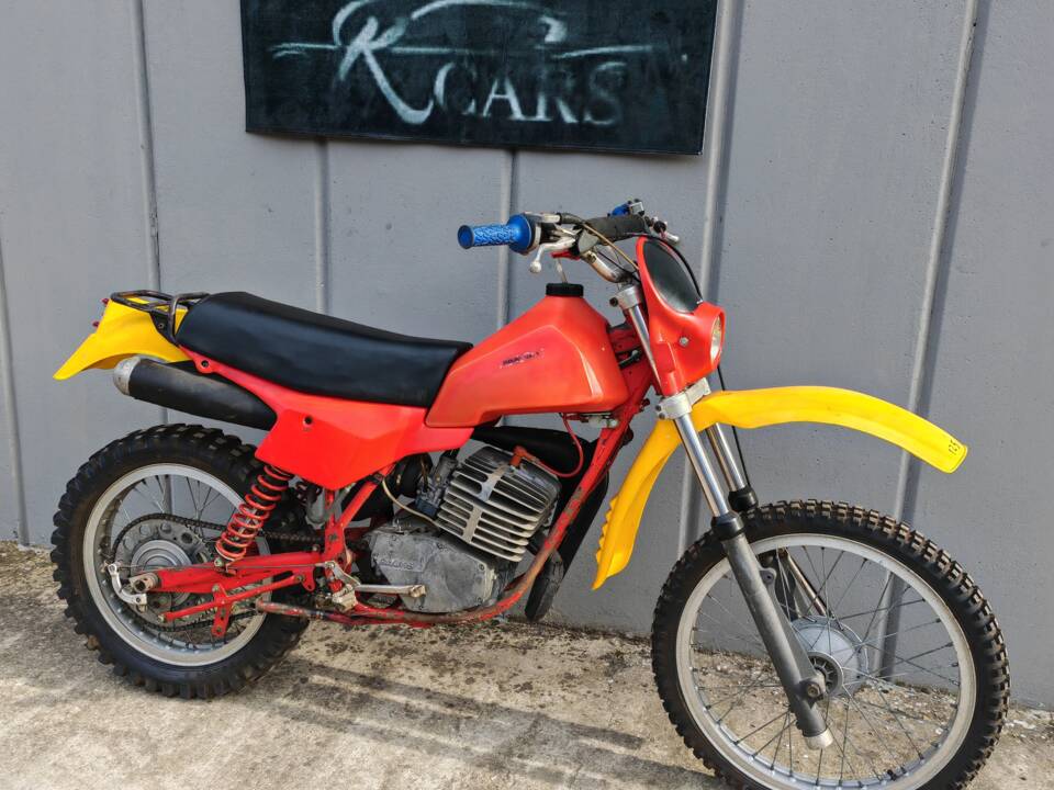 Image 1/7 of Gori 250 E (1981)