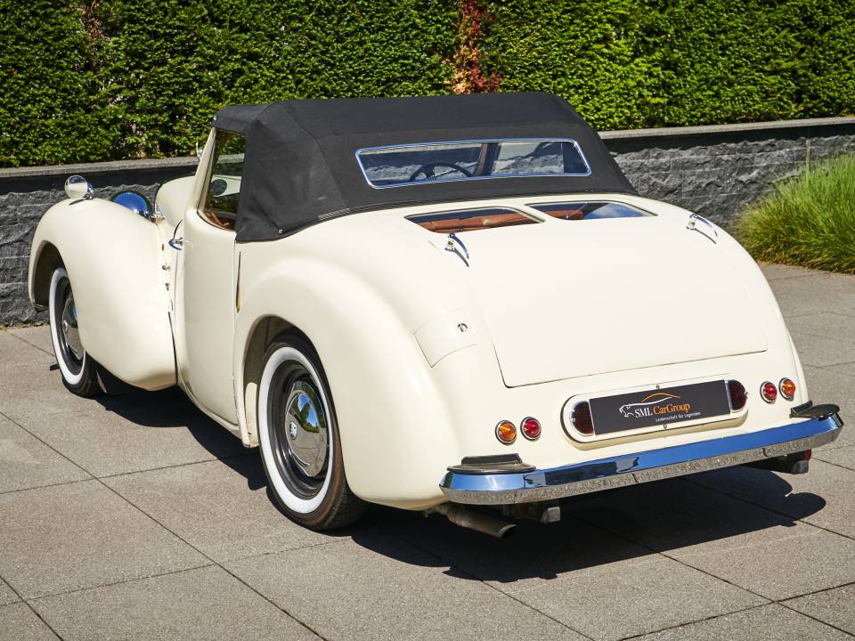 Image 41/42 of Triumph 1800 Roadster (1948)