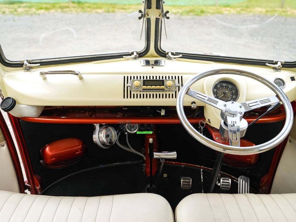 Image 4/50 of Volkswagen T1 Kombi (1964)
