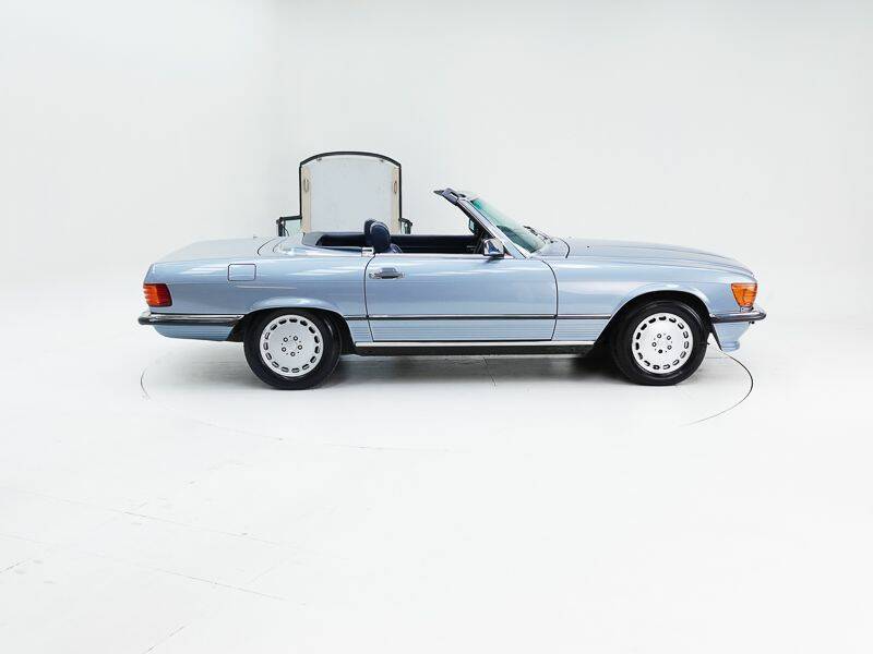 Image 6/15 de Mercedes-Benz 300 SL (1985)