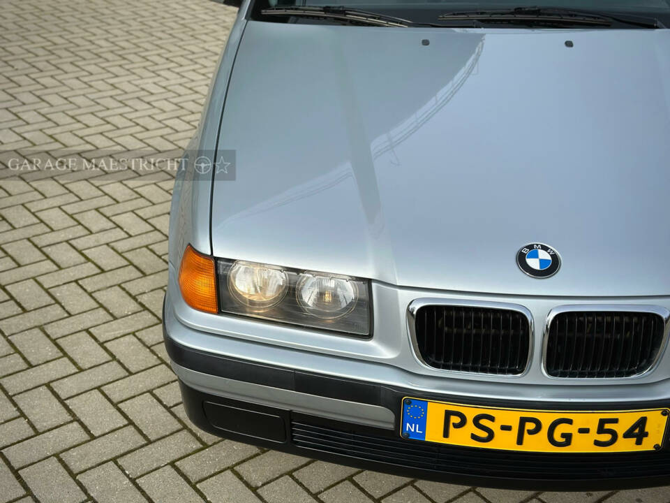 Imagen 31/100 de BMW 318is (1996)