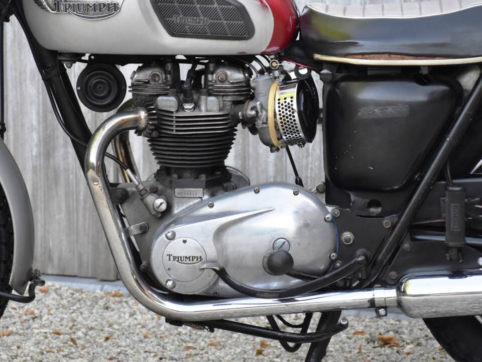 Bild 27/38 von Triumph DUMMY (1968)