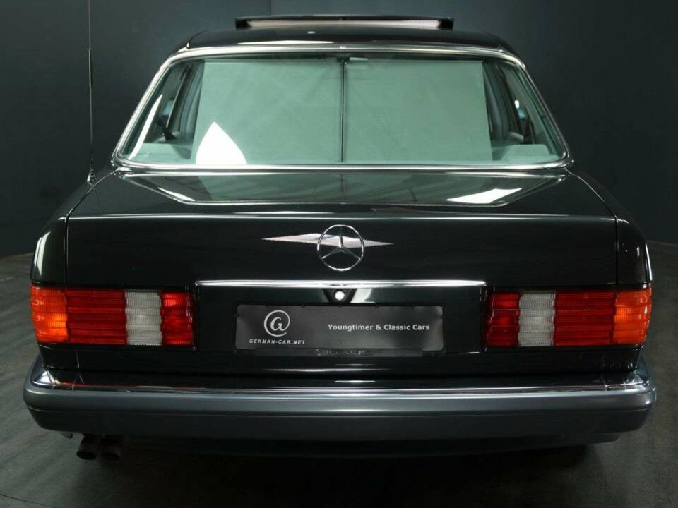 Image 5/30 of Mercedes-Benz 560 SEL (1989)