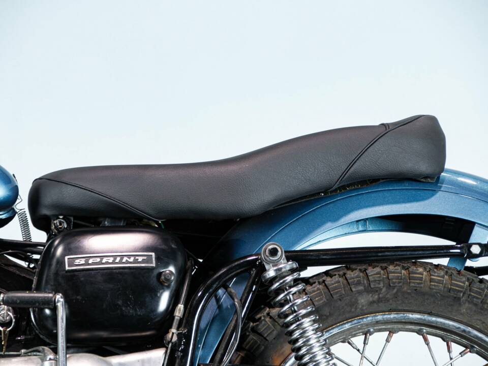 Bild 20/50 von Aermacchi Harley-Davidson DUMMY (1971)