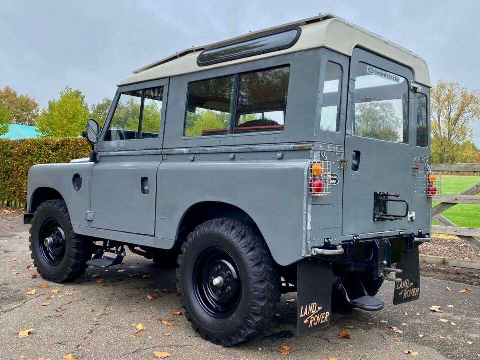 Immagine 4/14 di Land Rover 88 Lightweight (1976)