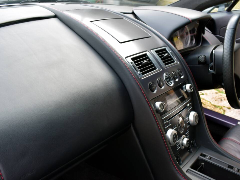 Bild 19/50 von Aston Martin V8 Vantage (2009)