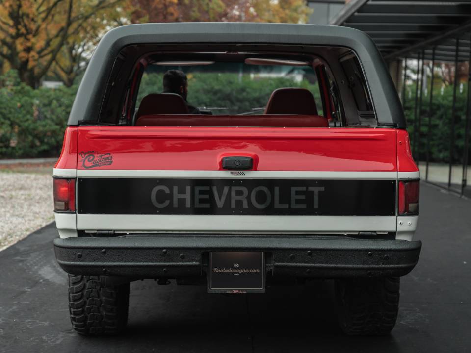 Image 3/50 of Chevrolet Blazer (1987)