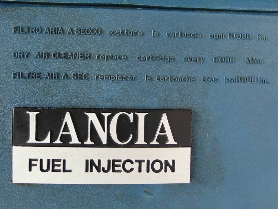 Image 18/47 of Lancia Y10 LX I.E. (1991)