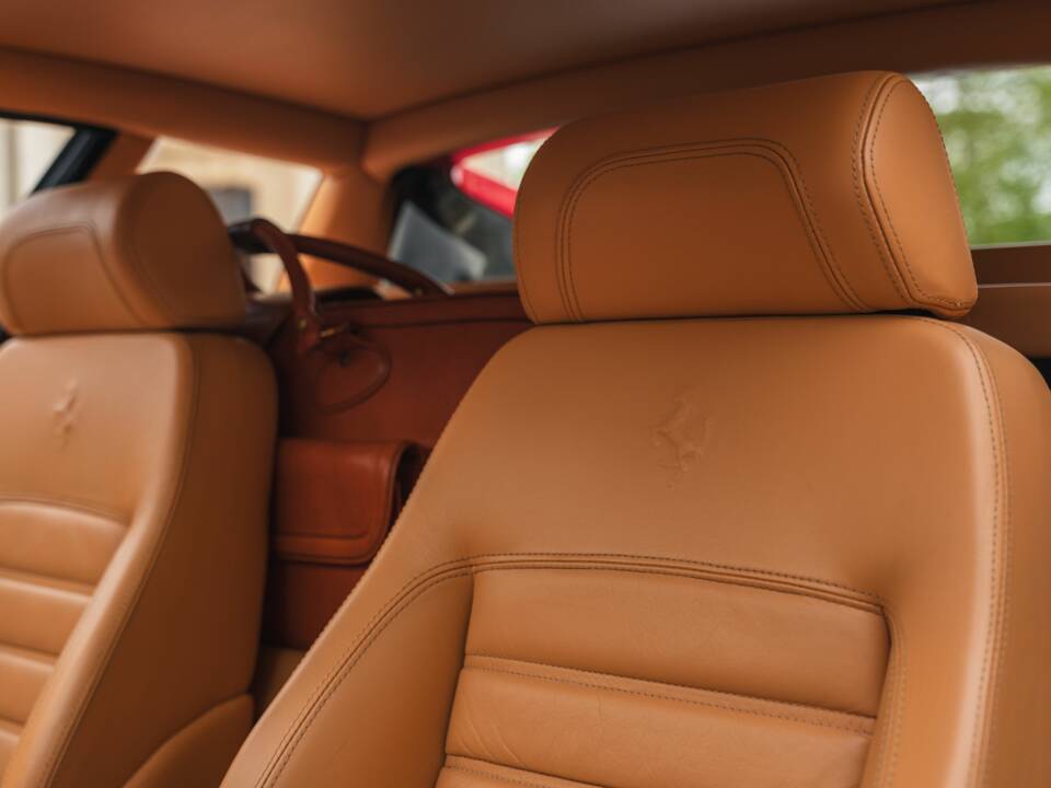 Image 27/46 of Ferrari 512 TR (1994)