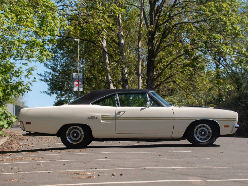 Bild 32/50 von Plymouth GTX 440 (1970)