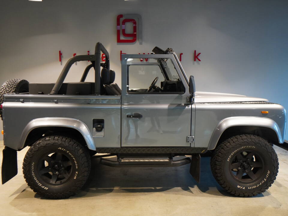 Imagen 23/29 de Land Rover 90 (1988)