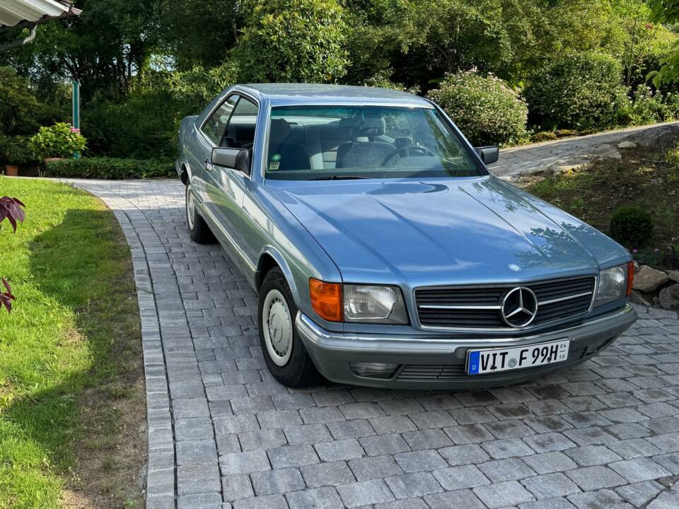 Image 4/30 of Mercedes-Benz 380 SEC (1985)