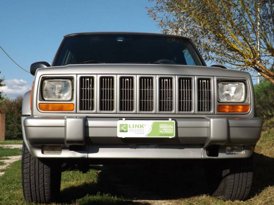 Afbeelding 8/50 van Jeep Cherokee 2.5 TD (2000)