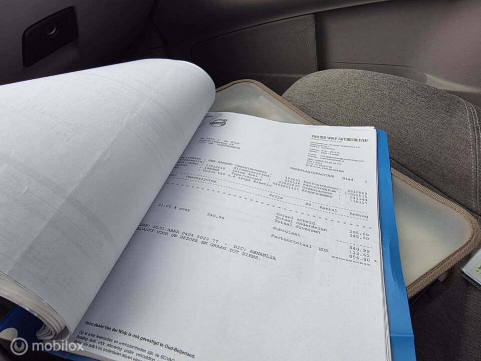 Image 26/33 de Volvo V50 2.4 (2005)