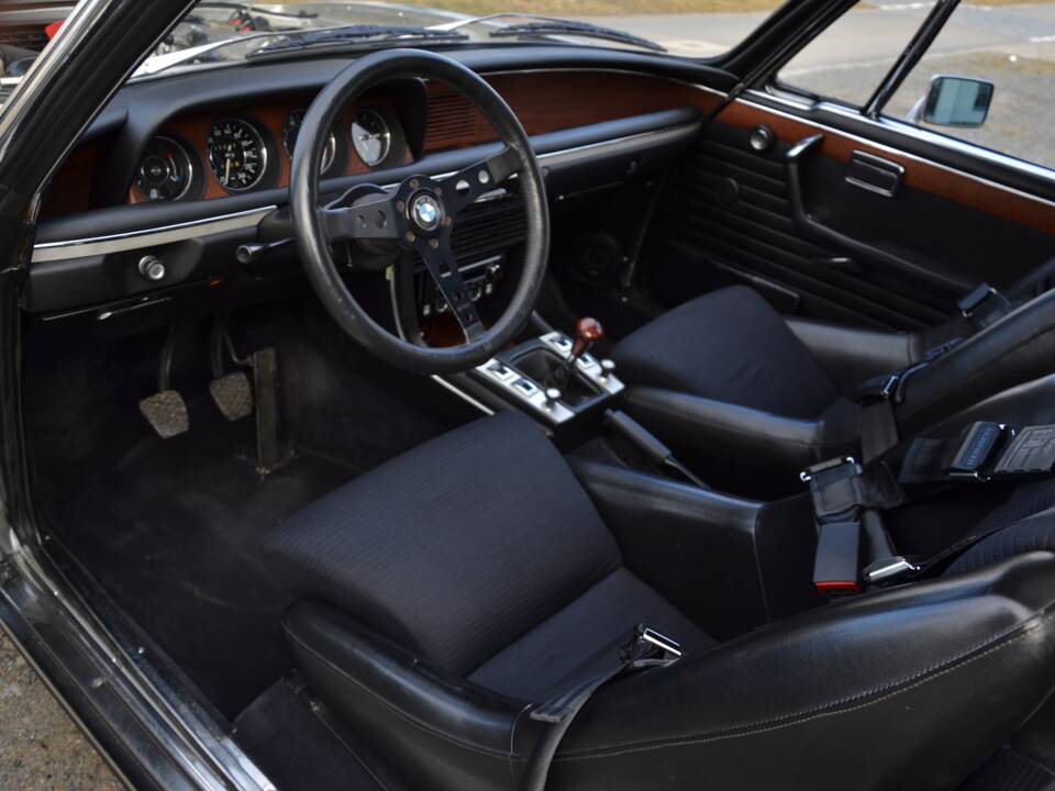 Image 16/26 of BMW 3.0 CSL (1973)