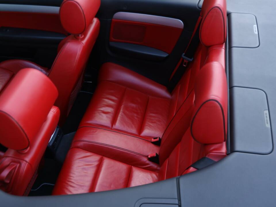 Image 12/50 de Audi S4 (2004)