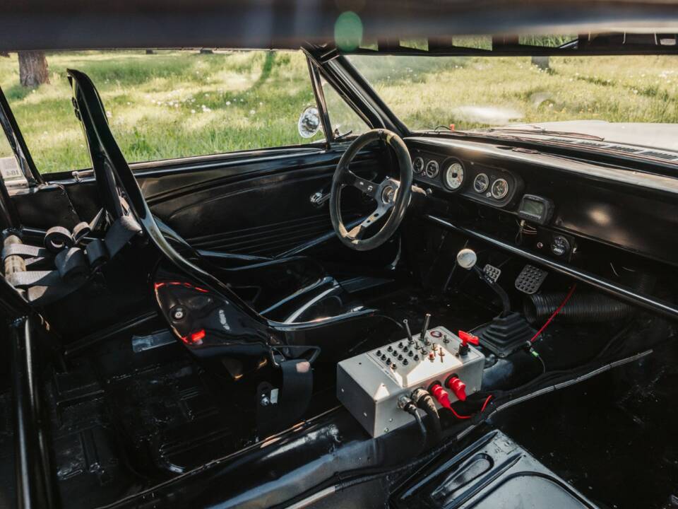 Image 10/19 of Ford Mustang Notchback (1965)