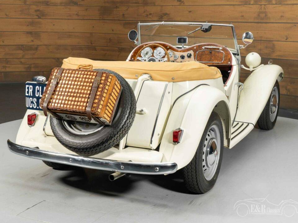 Image 11/19 of MG TD (1953)
