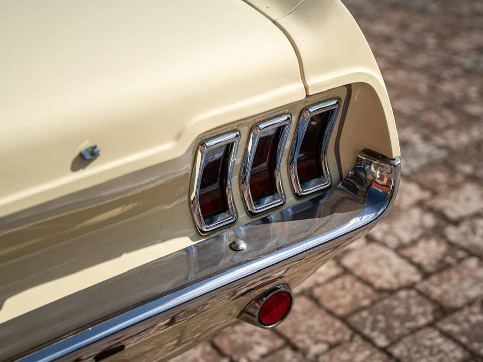 Image 15/36 of Ford Mustang 289 (1967)