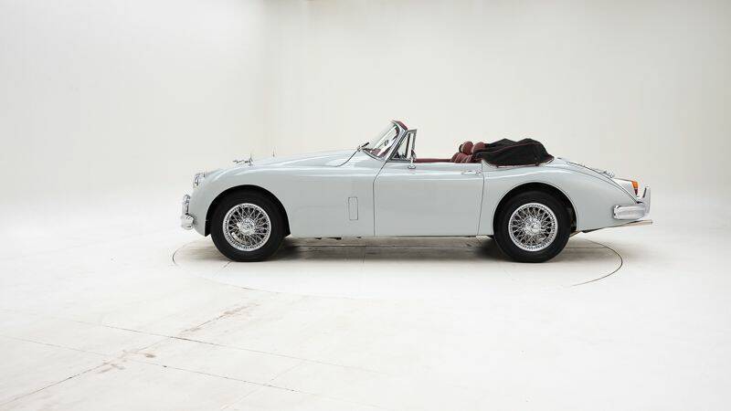 Image 8/15 of Jaguar XK 150 3.8 SE DHC (1961)
