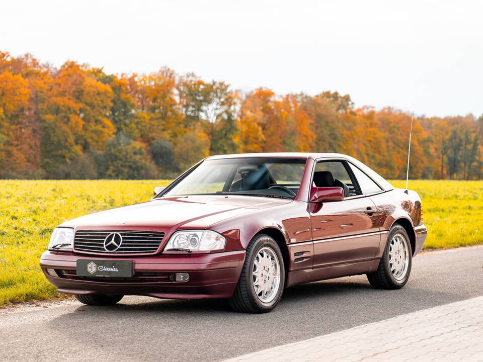Image 1/47 of Mercedes-Benz SL 280 (1996)