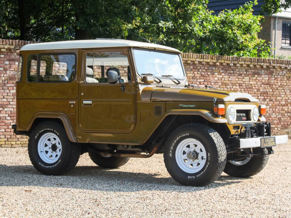 Image 22/50 de Toyota Land Cruiser BJ 40 (1979)