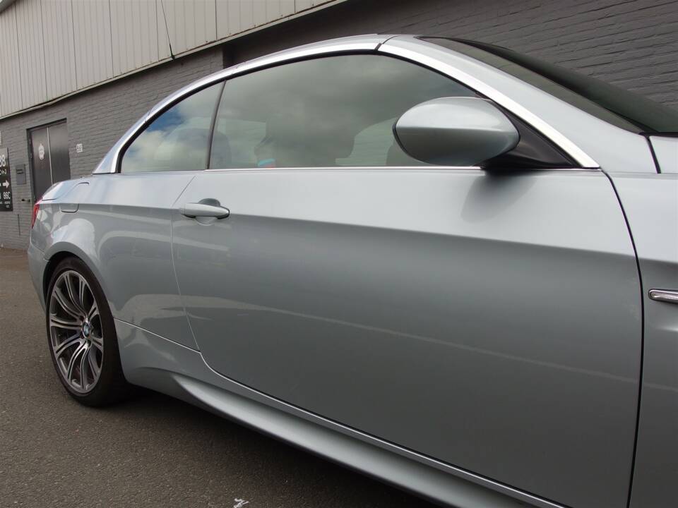Image 25/98 de BMW M3 (2011)