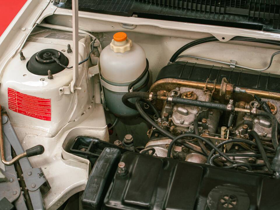 Imagen 29/47 de Peugeot 205 Rallye 1.3 (1989)