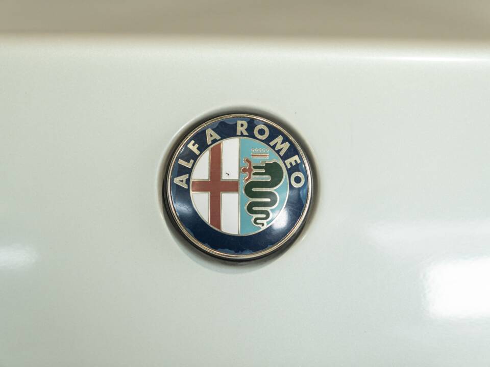 Immagine 15/48 di Alfa Romeo 166 3.0 V6 24V (1999)